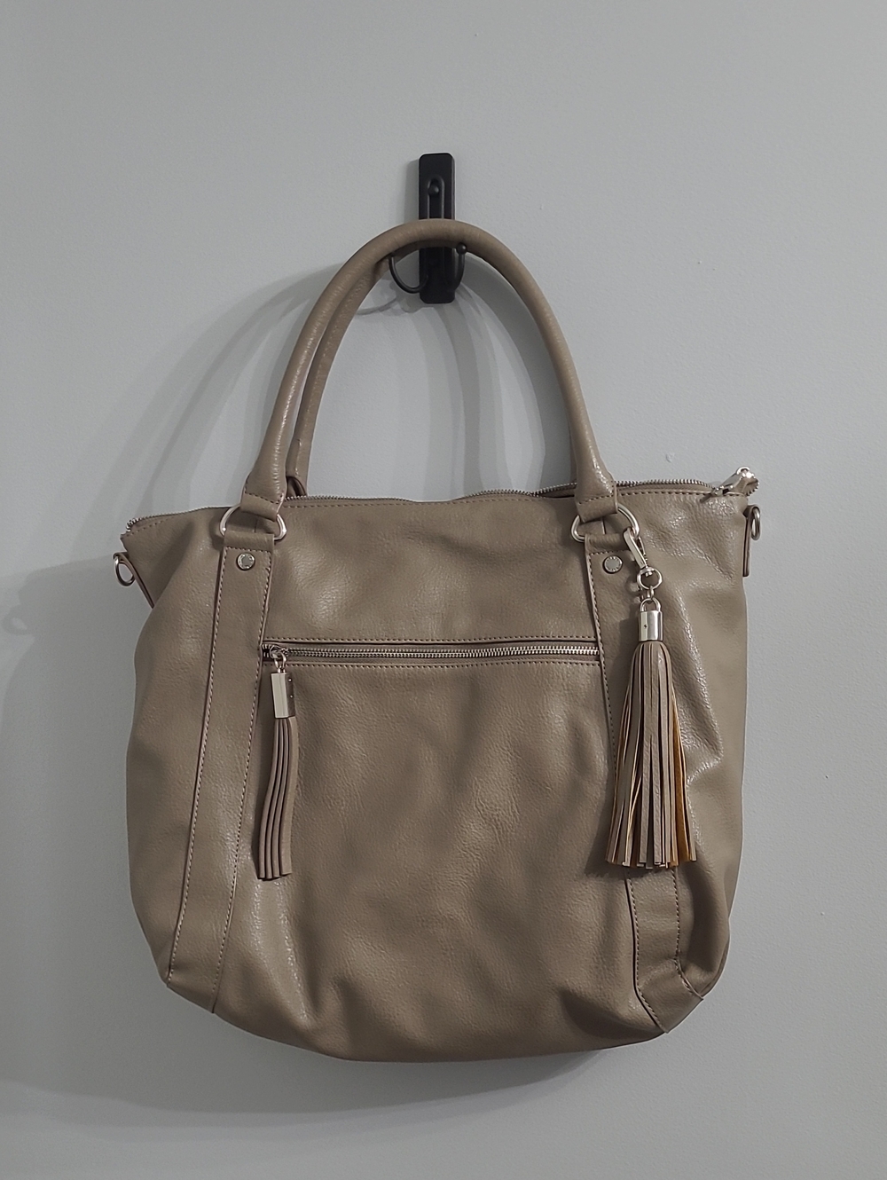 Steve Madden Taupe Leather Tote with Tassel Charm